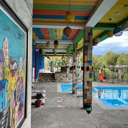 Hotel Casa Art Oresak Kültér fotó