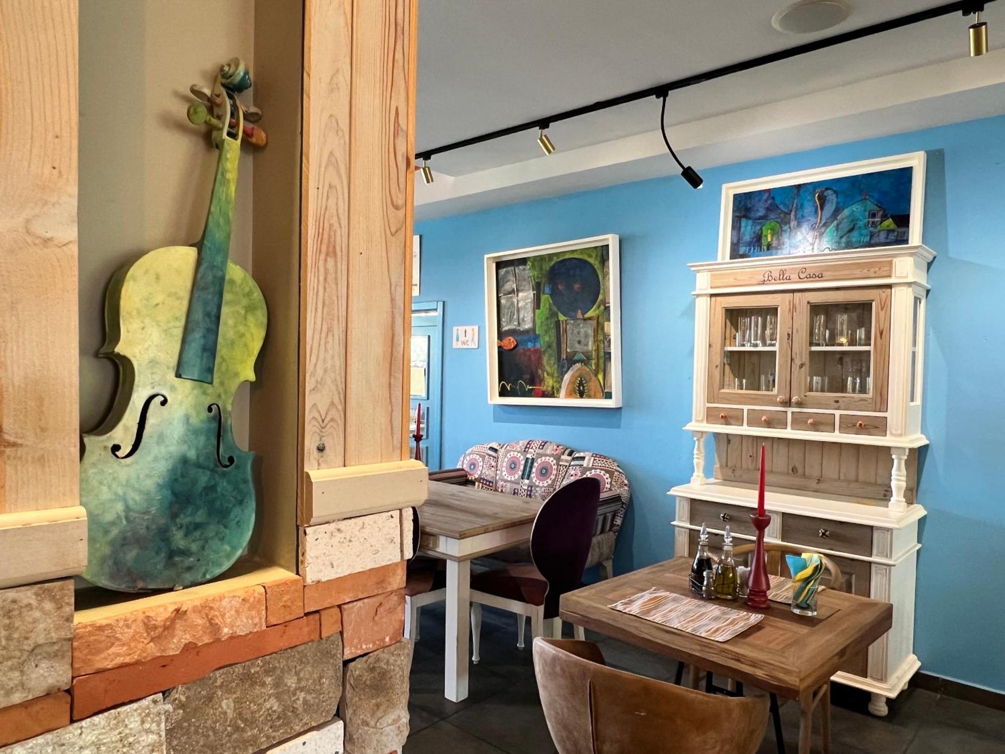 Hotel Casa Art Oresak Kültér fotó