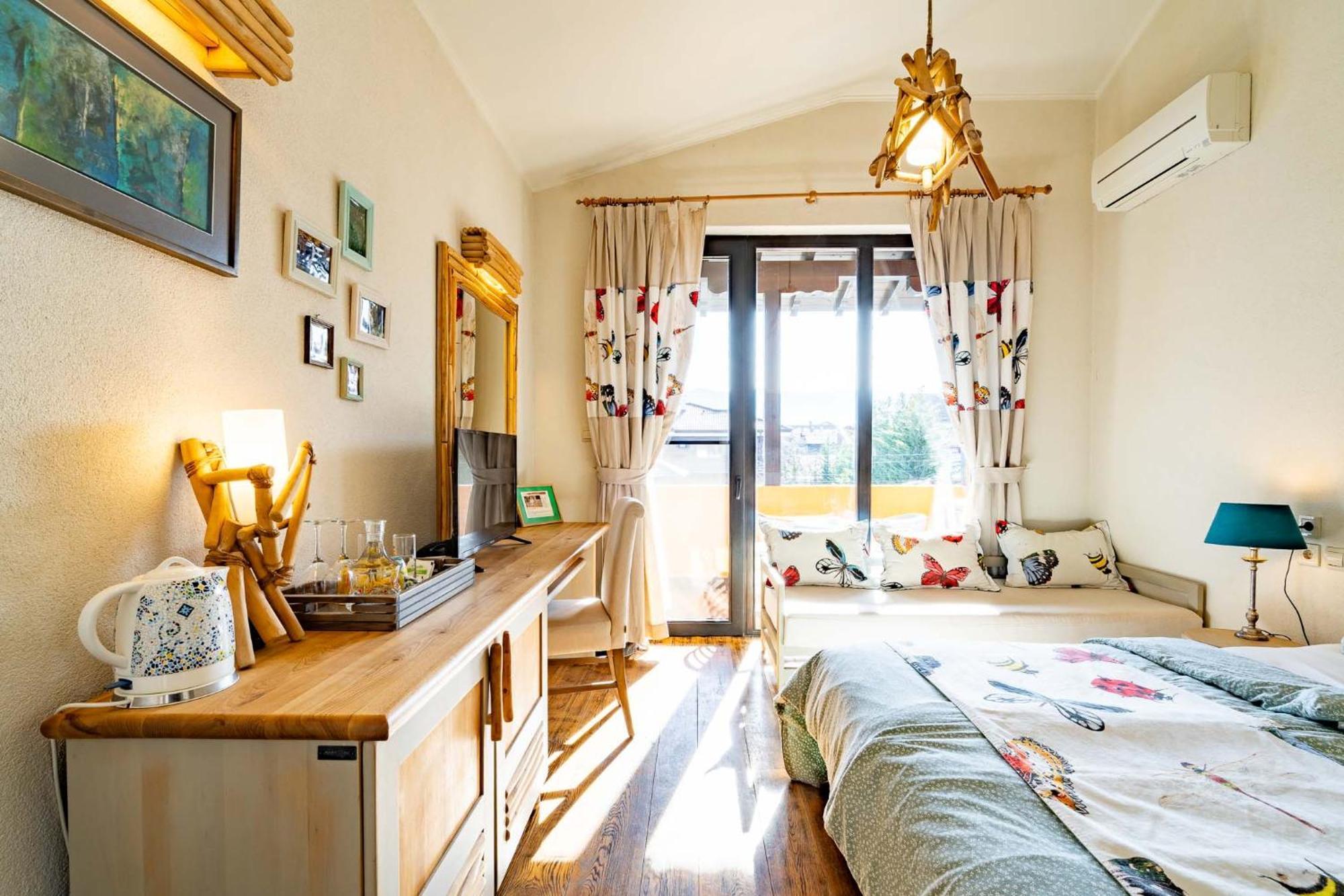 Hotel Casa Art Oresak Kültér fotó